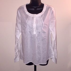 ✨Vineyard Vines Half Button Down Shirt✨